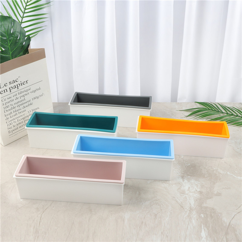 Soap Making Kit For Beginners - Plastik kutu + Silikon iç destek